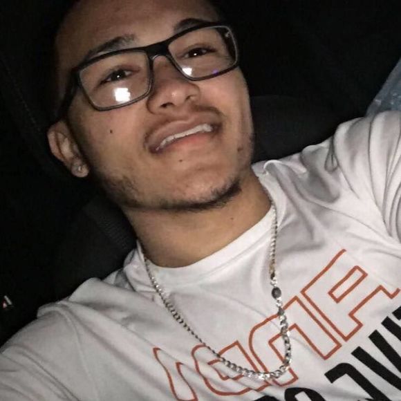 Meet your Posher, Adrian - Picture 1 of 1